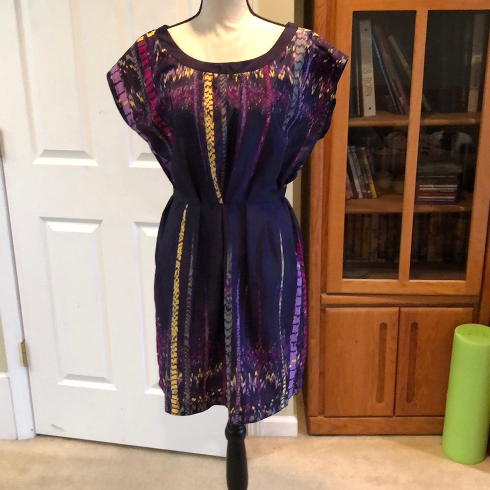 Cute, cute, cute dress. WITH POCKETS!!